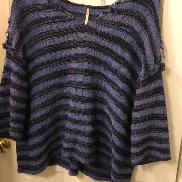 Free People purple and black sweater sz S! - Picture 4 of 4